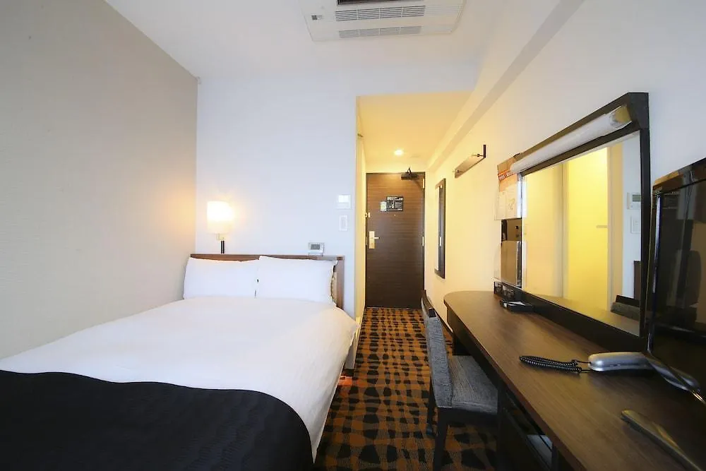 Apa Hotel Nihonbashi Hamacho Ekiminami Токио 3*,