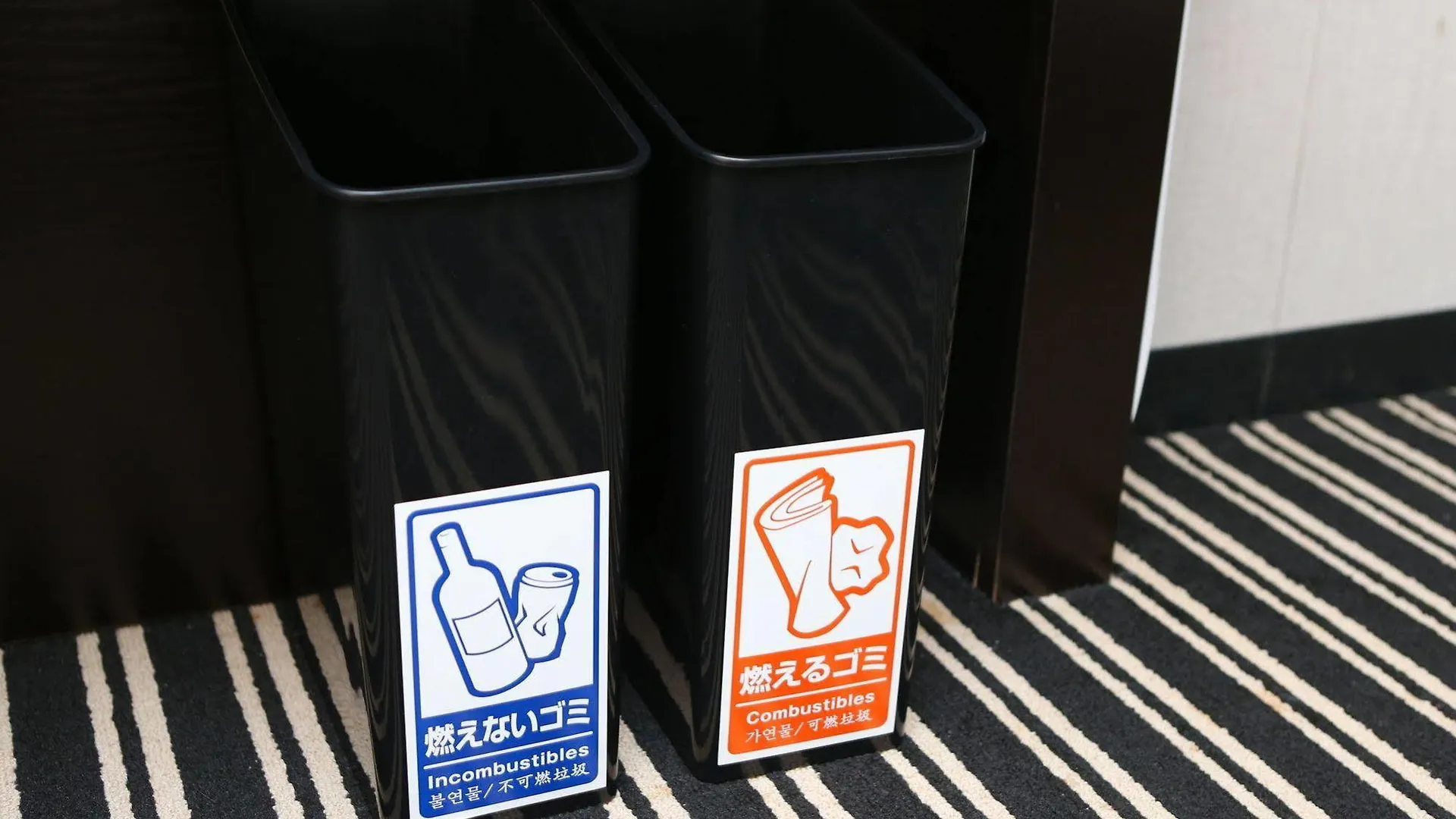 Apa Hotel Nihonbashi Hamacho Ekiminami Токио