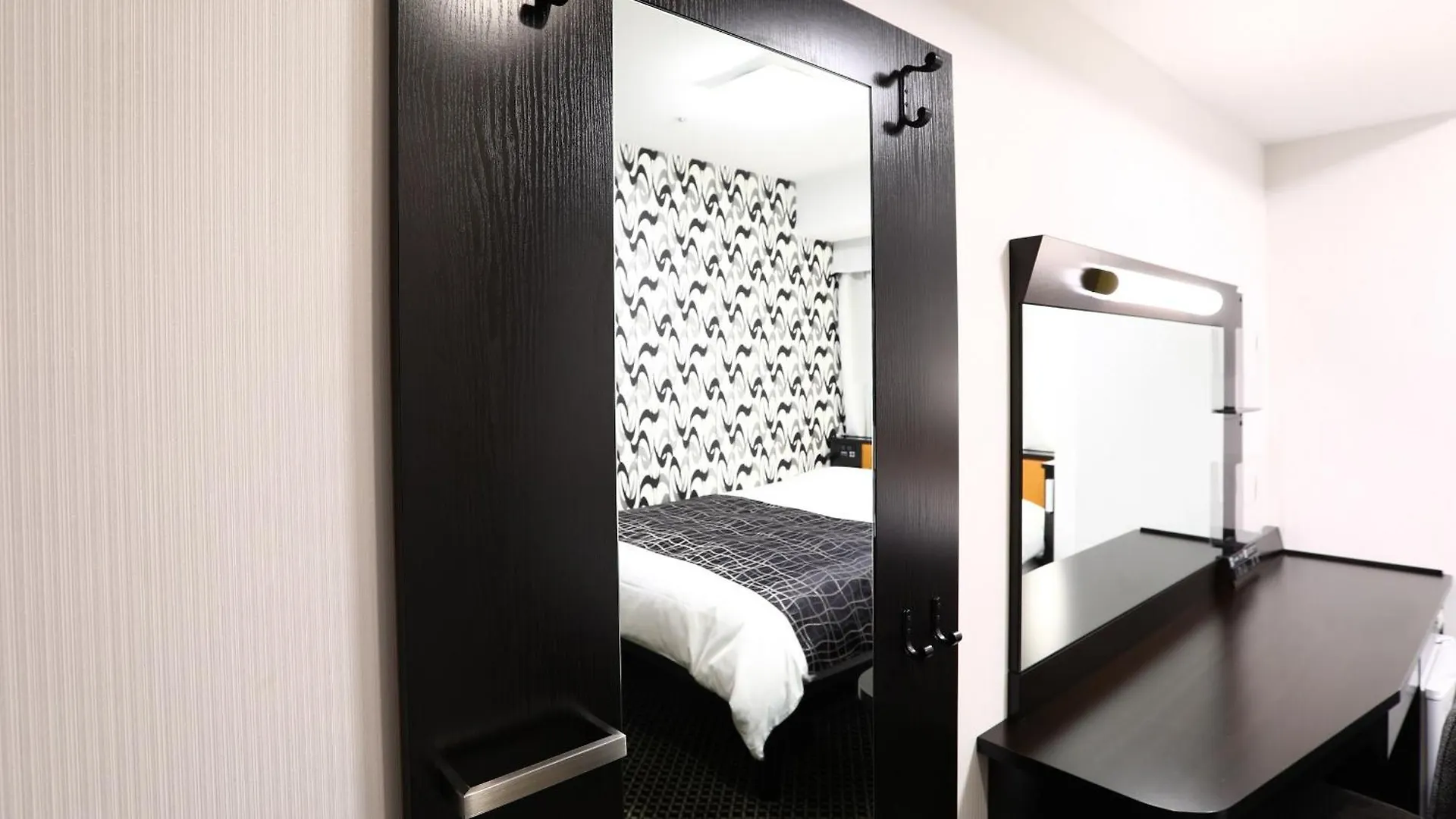 ***  Apa Hotel Nihonbashi Hamacho Ekiminami Tokio Japón