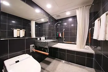Apa Hotel Nihonbashi Hamacho Ekiminami Tokio Japón